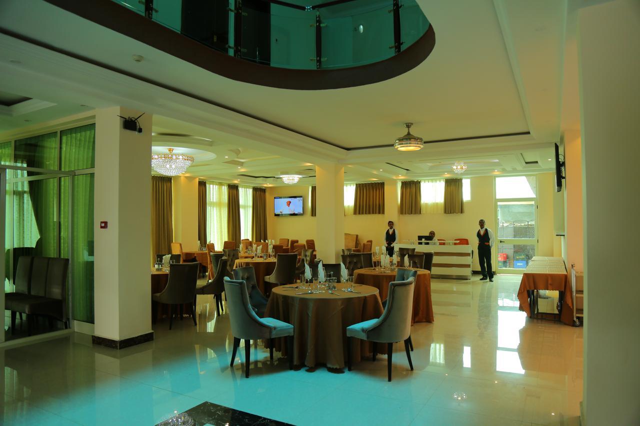 Solyana Hotel Bahir Dar Exteriör bild