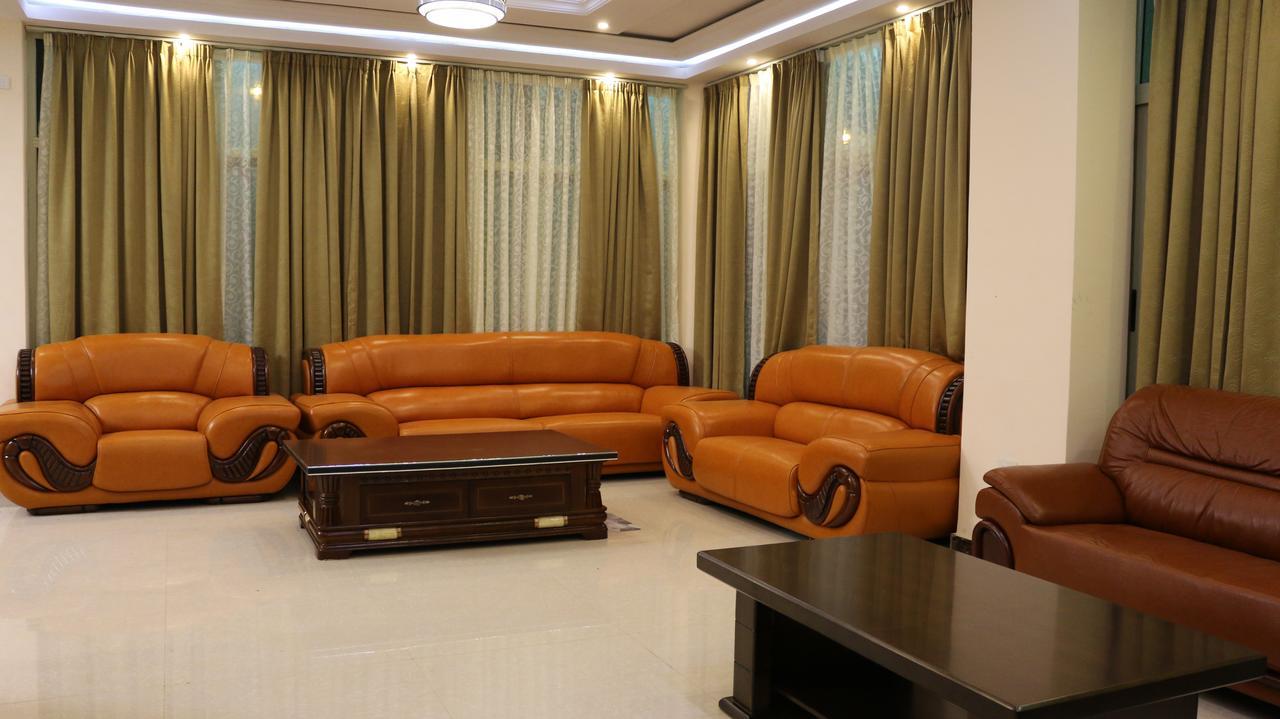 Solyana Hotel Bahir Dar Exteriör bild