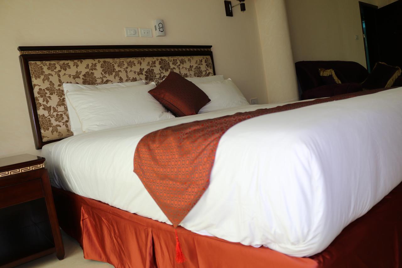 Solyana Hotel Bahir Dar Exteriör bild